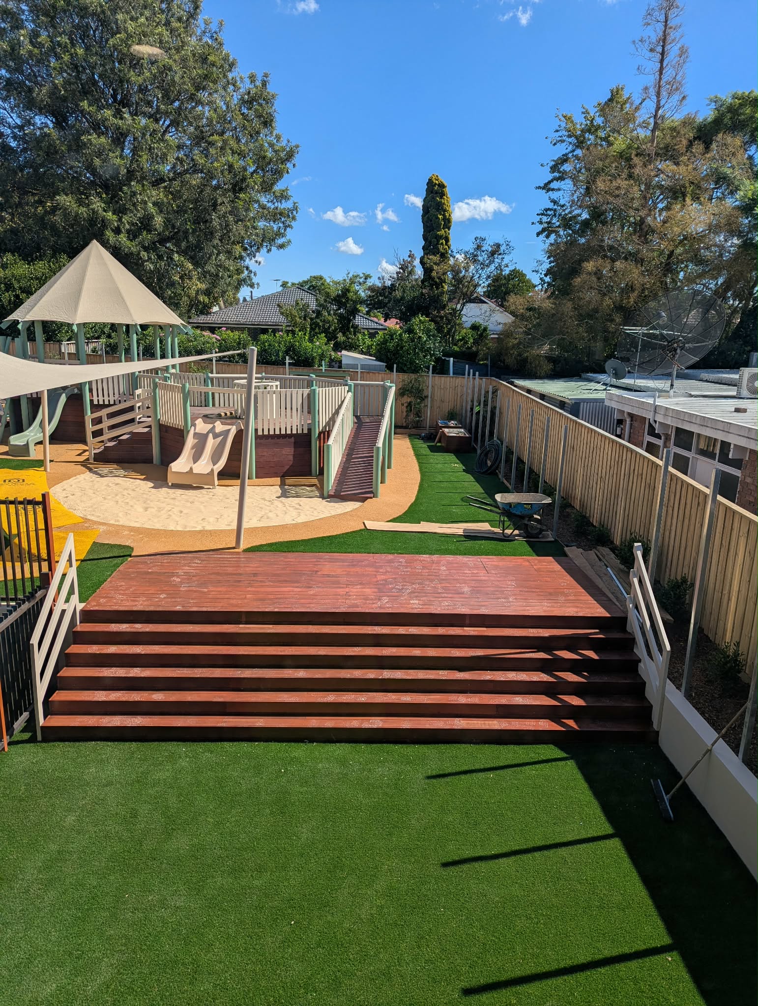 Childcare hardwood deck and steps